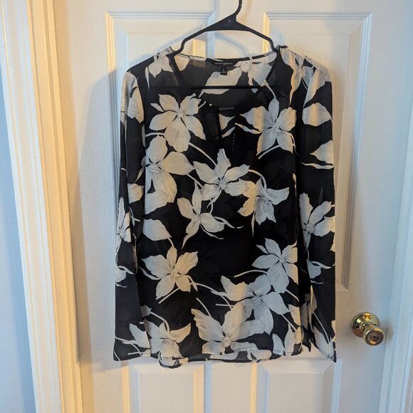 Banana Republic Tops - Banana Republic blouse - small